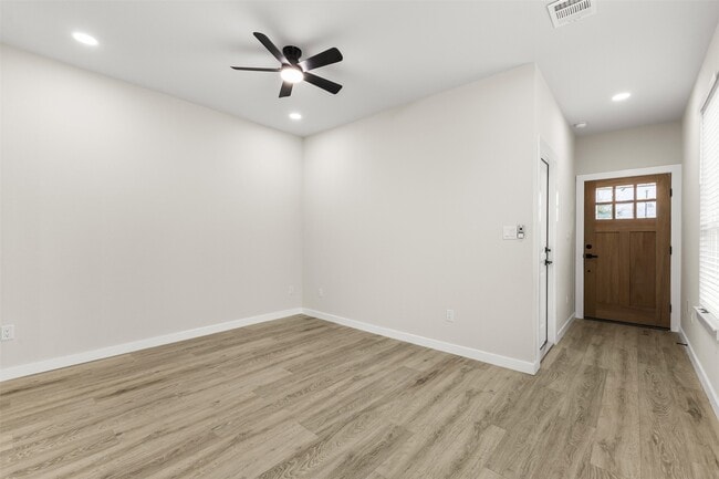 Building Photo - 1316 Williams St