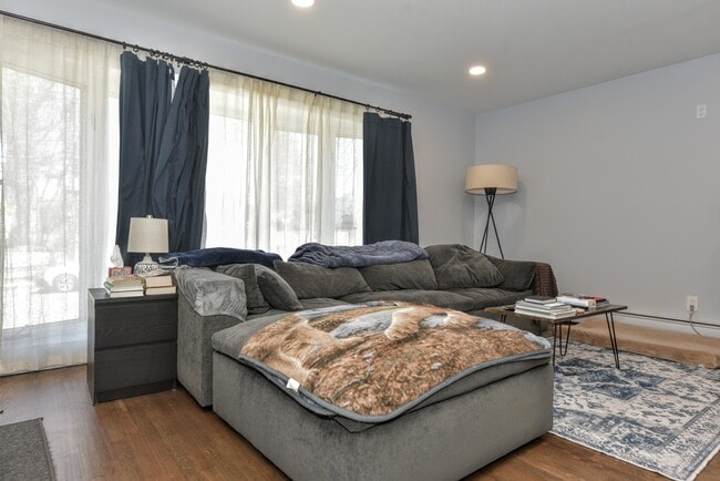 Living View 2 - 200 Prospect Ave