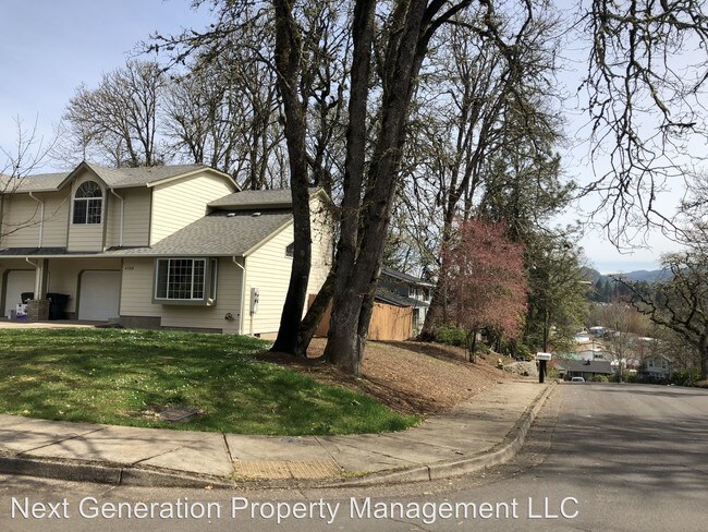 Building Photo - 4368 Forsythia St