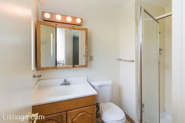 Building Photo - 5 br, 3 bath House - 5575 Oro Grande Dr