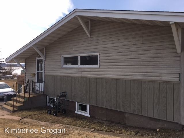 Foto del edificio - 1 br, 1 bath House - 3405 Lake Ave S