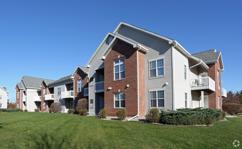 Wexford Place Apartment Homes Rentals Madison, WI