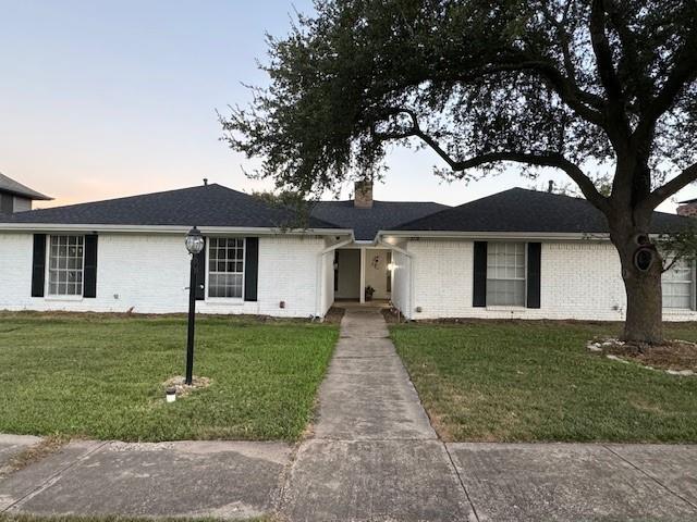 Primary Photo - 2116 Teakwood Ln