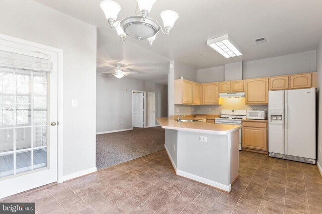 Building Photo - 15610 Everglade Ln