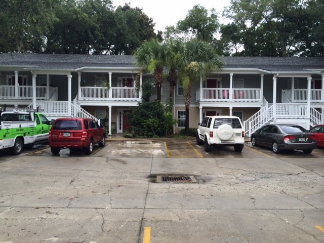 Primary Photo - 107 Masters Dr