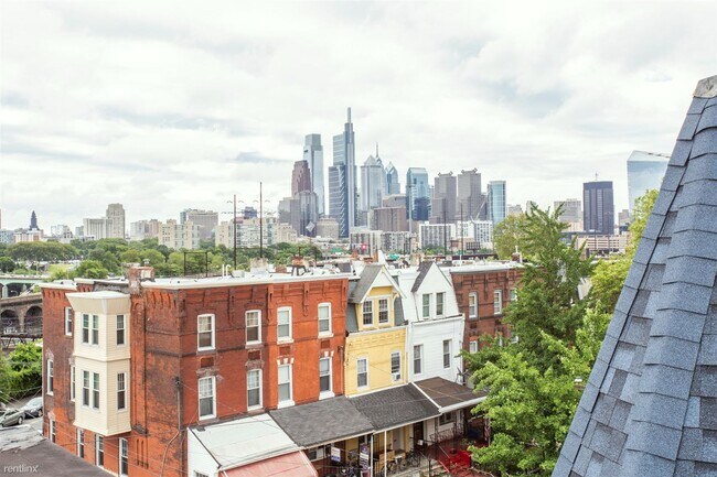 Foto del edificio - 3 br, 2 bath 4plex - 640 N 32ND ST Unit C