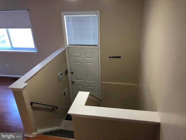 Building Photo - 1508 Stoney Ln