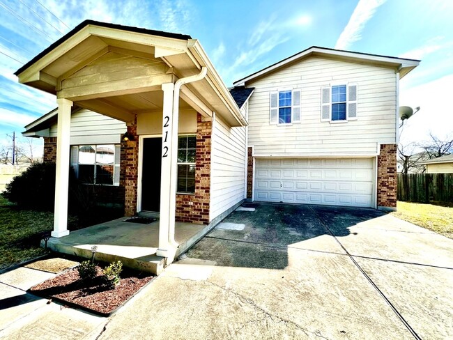 Building Photo - !!!MOVE IN SPECIAL: 50% OFF on 1st Month's...