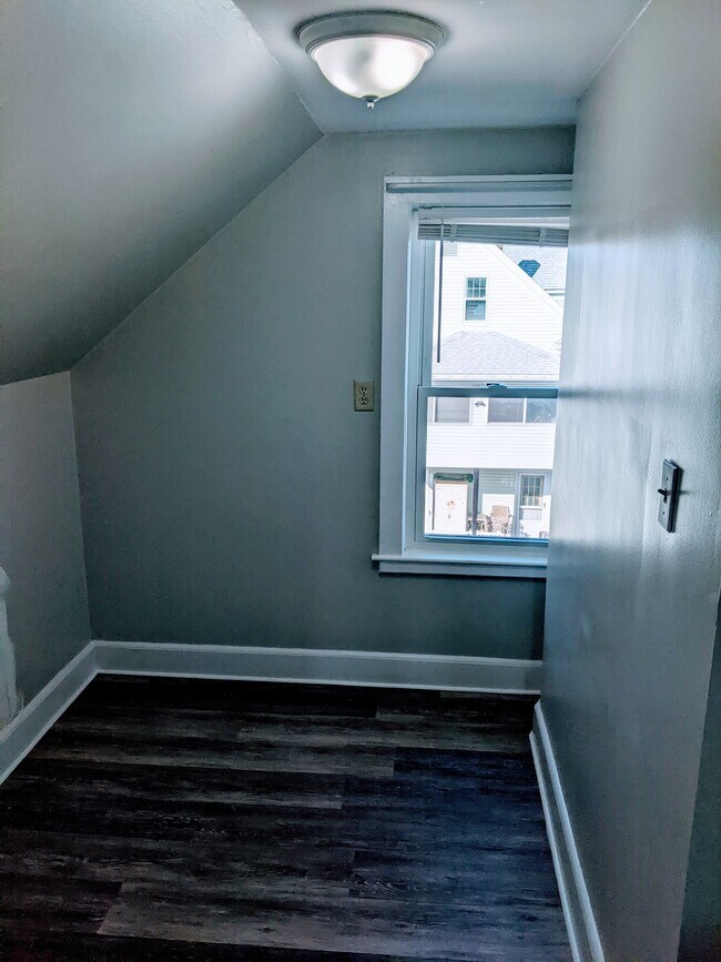 Building Photo - 25 Hosmer St