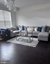 Building Photo - 7310 Wood Pond Cir