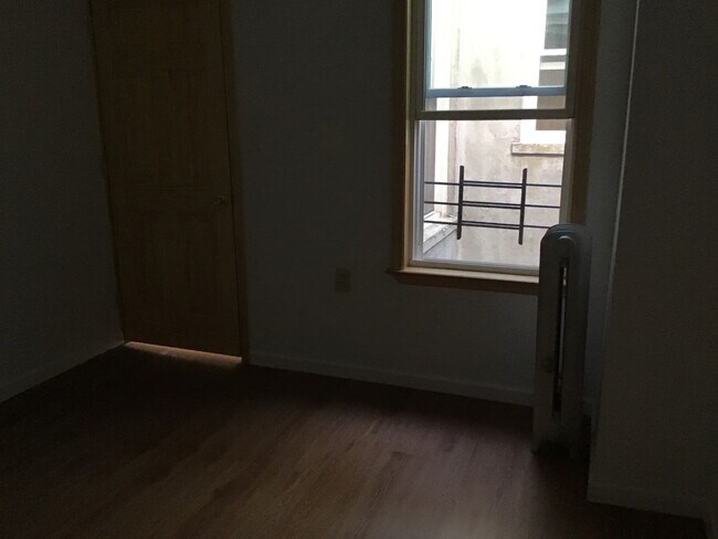 Foto del edificio - 7030 65th St