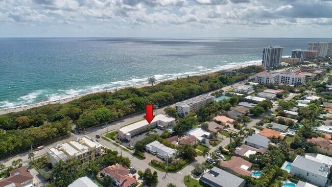 Foto del edificio - 365 N Ocean Blvd