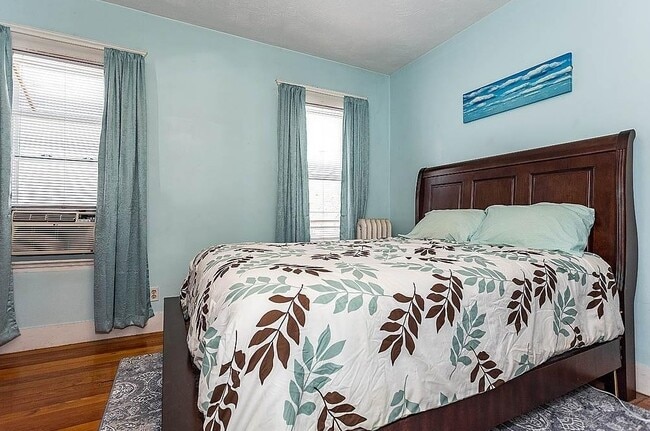 Building Photo - 27 Bowdoin St