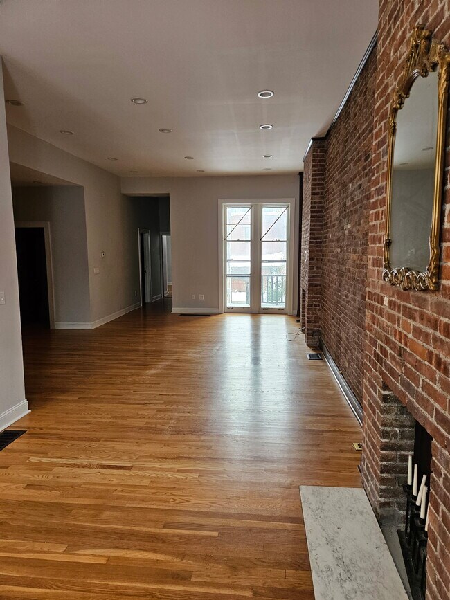 Foto del edificio - 108 3rd St