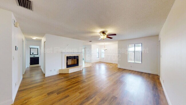 Building Photo - 111 Lobelia Rd