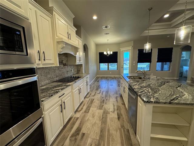 Foto del edificio - 6611 Pinehurst Dr