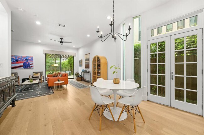 Foto del edificio - 705 W Johanna St