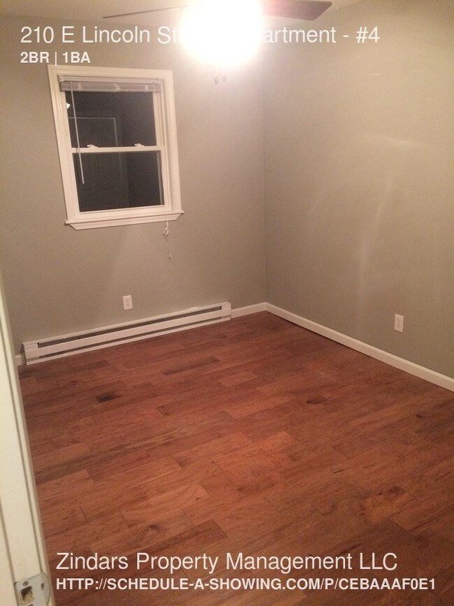 Foto del edificio - 210 E Lincoln St