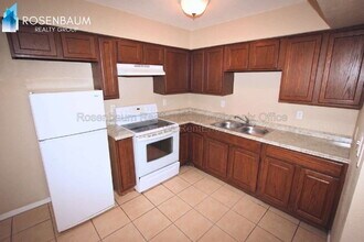 Building Photo - 2747 E Chipman Rd