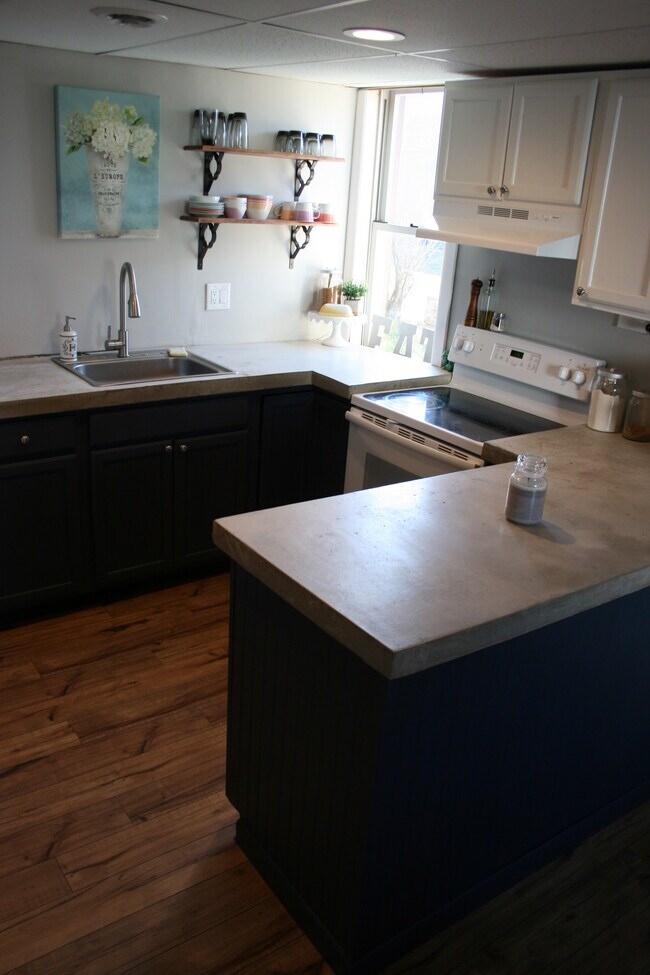 Foto del edificio - 22 N Railroad St