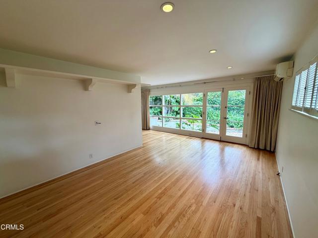Foto del edificio - 4321 Finley Ave