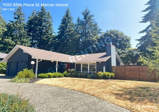 Building Photo - 7660 85th Pl SE