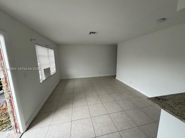 Foto del edificio - 7941 SW 10th St