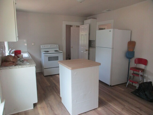 Foto del edificio - Charming Remodeled 2/1 Home