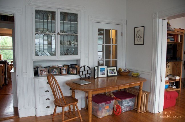 Foto del edificio - 30 Stanton Rd