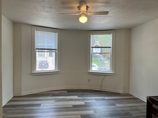 Building Photo - 217 Webster St