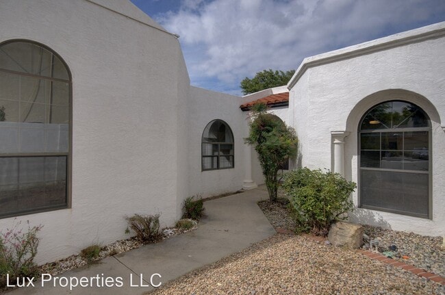 Building Photo - 3 br, 2 bath House - 9525 Bent Rd NE