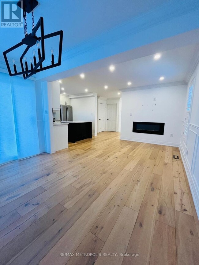 Building Photo - 133 Lady May Dr