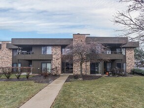 Building Photo - 1365 N Sterling Ave
