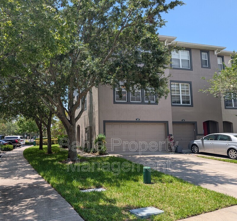 Foto principal - 2502 Lexington Oak Dr