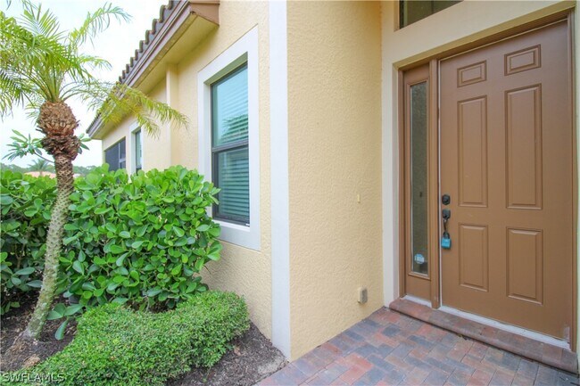 Building Photo - 9122 Isla Bella Cir