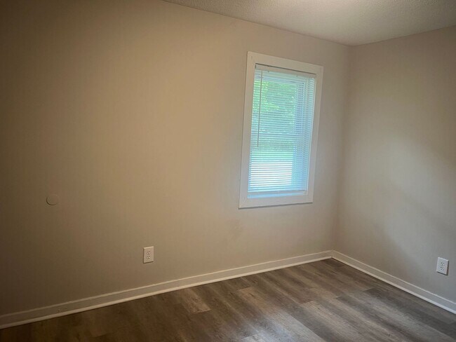 Foto del edificio - Nandina 102-108