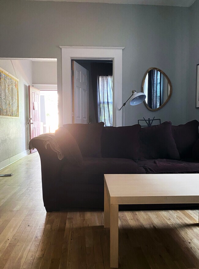 Foto del edificio - 1404 Knox Ct