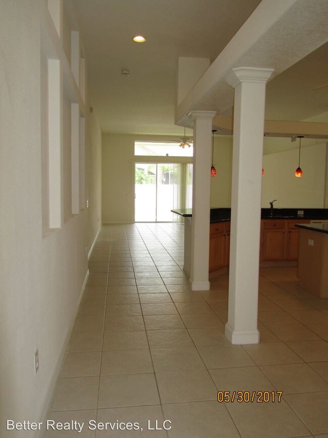 Building Photo - 10105 Londonshire Ln