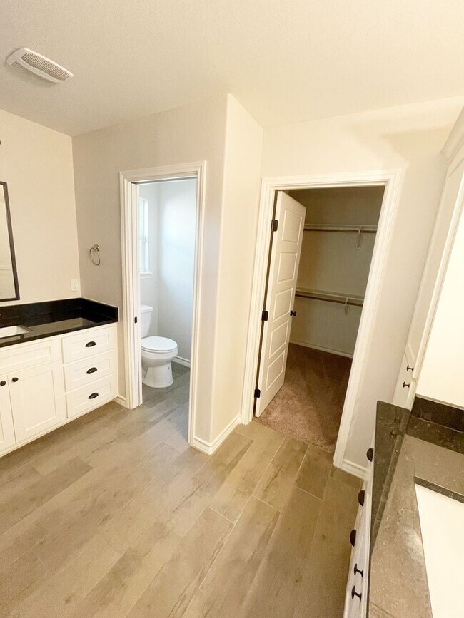 Building Photo - New Construction Home Move in Ready!