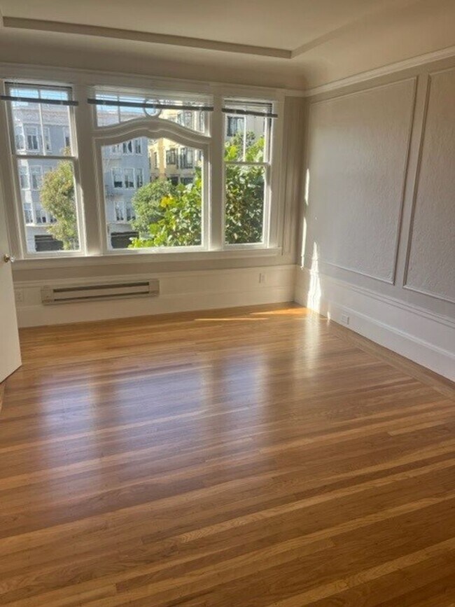 Building Photo - 2620-26 Van Ness