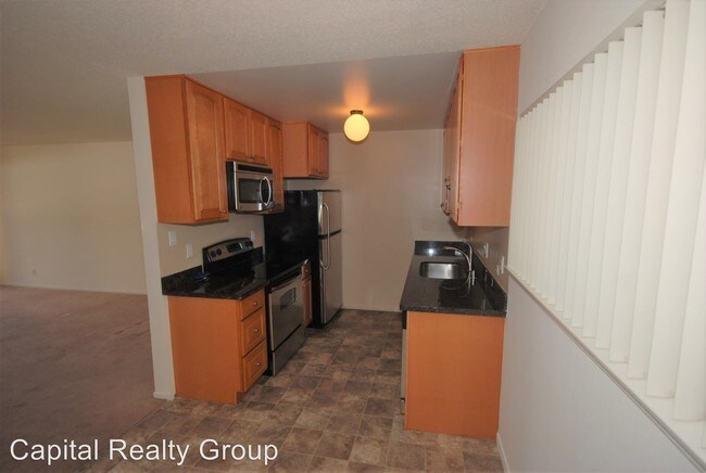 Building Photo - 3217 Glendora Dr