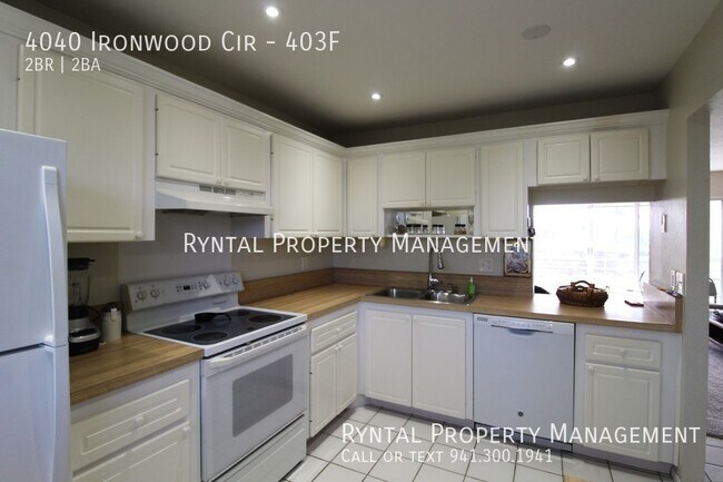 Building Photo - 4040 Ironwood Cir