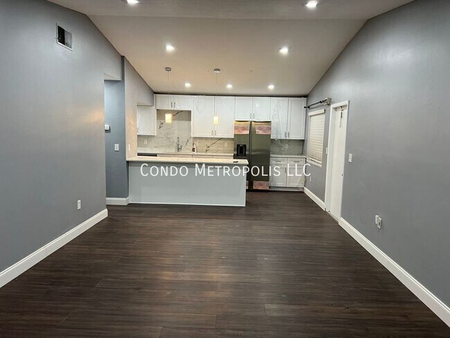 Foto del edificio - 5039 Vineland Rd