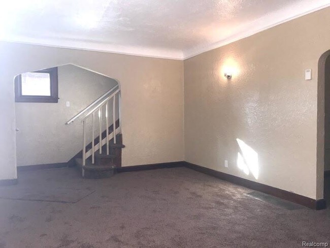 Building Photo - 5967 Courville St