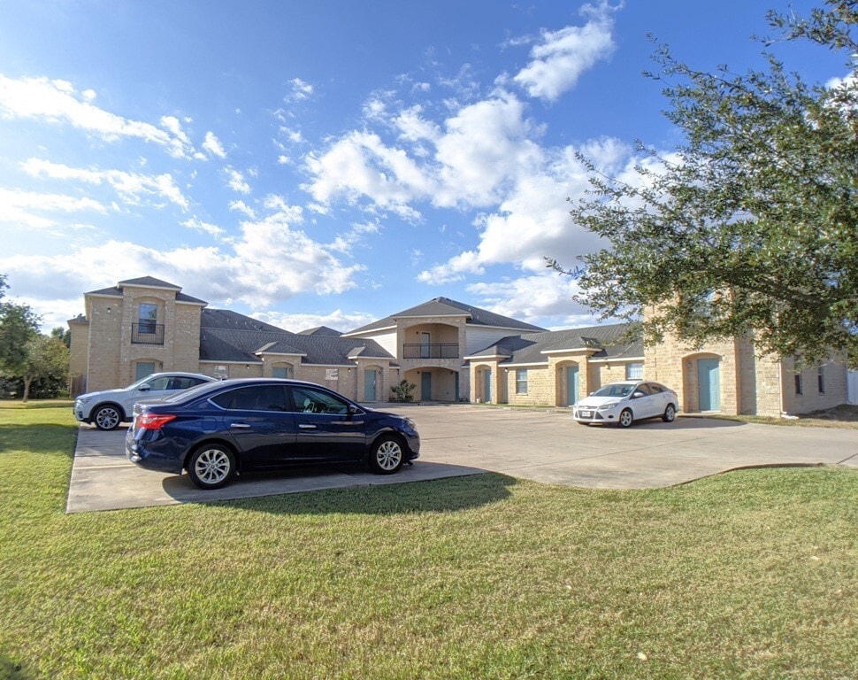 Primary Photo - 701 Sonesta Ct