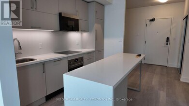 Building Photo - 38 Andre de Grasse St