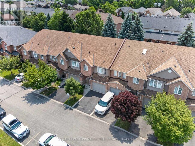Photo du bâtiment - 163 Livingston Ave