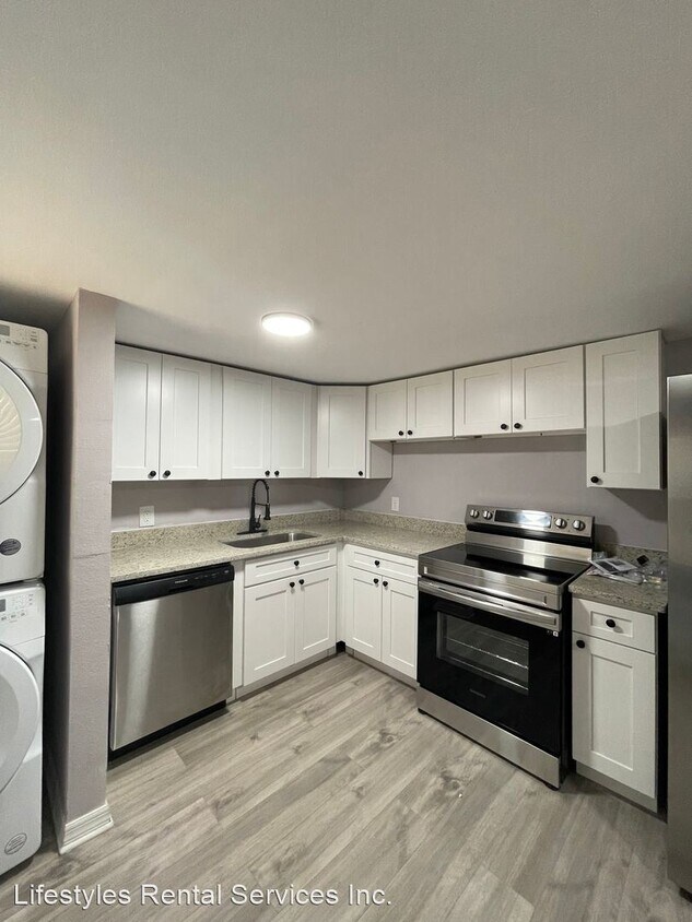 Foto principal - 3 br, 1 bath House - 1083 Spearing St