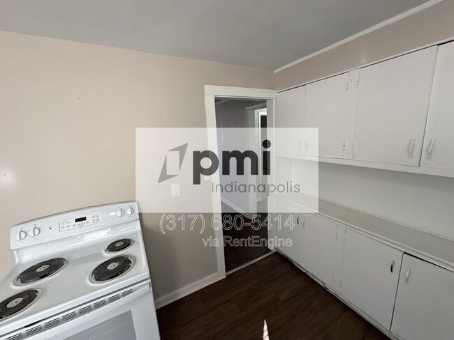 Foto del edificio - 2107 N Spencer Ave