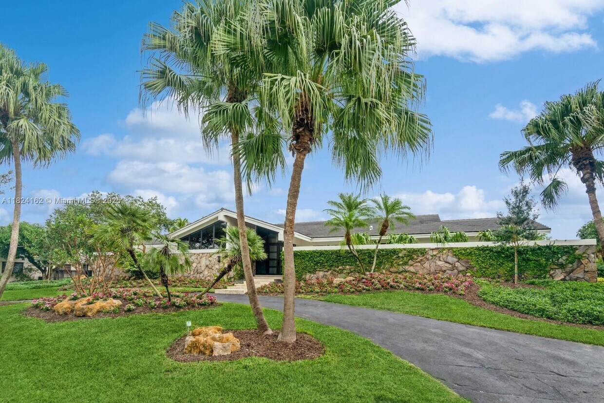 Primary Photo - 15405 SW 73rd Ct